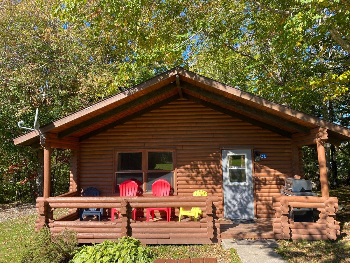 Adventures East Cottages And Campground Baddeck Inlet Dış mekan fotoğraf