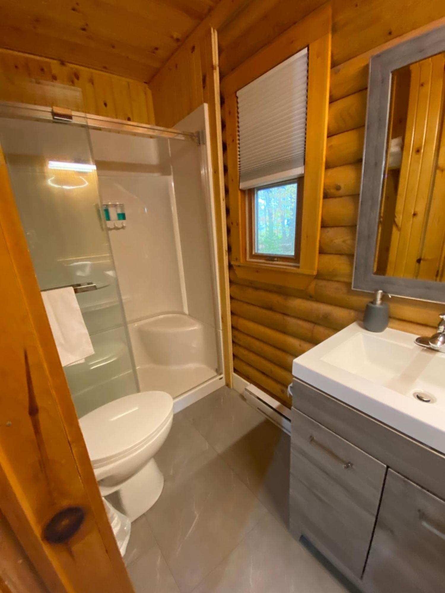 Adventures East Cottages And Campground Baddeck Inlet Dış mekan fotoğraf